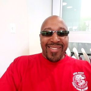 Meet your Posher, Daloyd